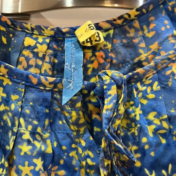 Blue sky blouse - Picture 2 of 8